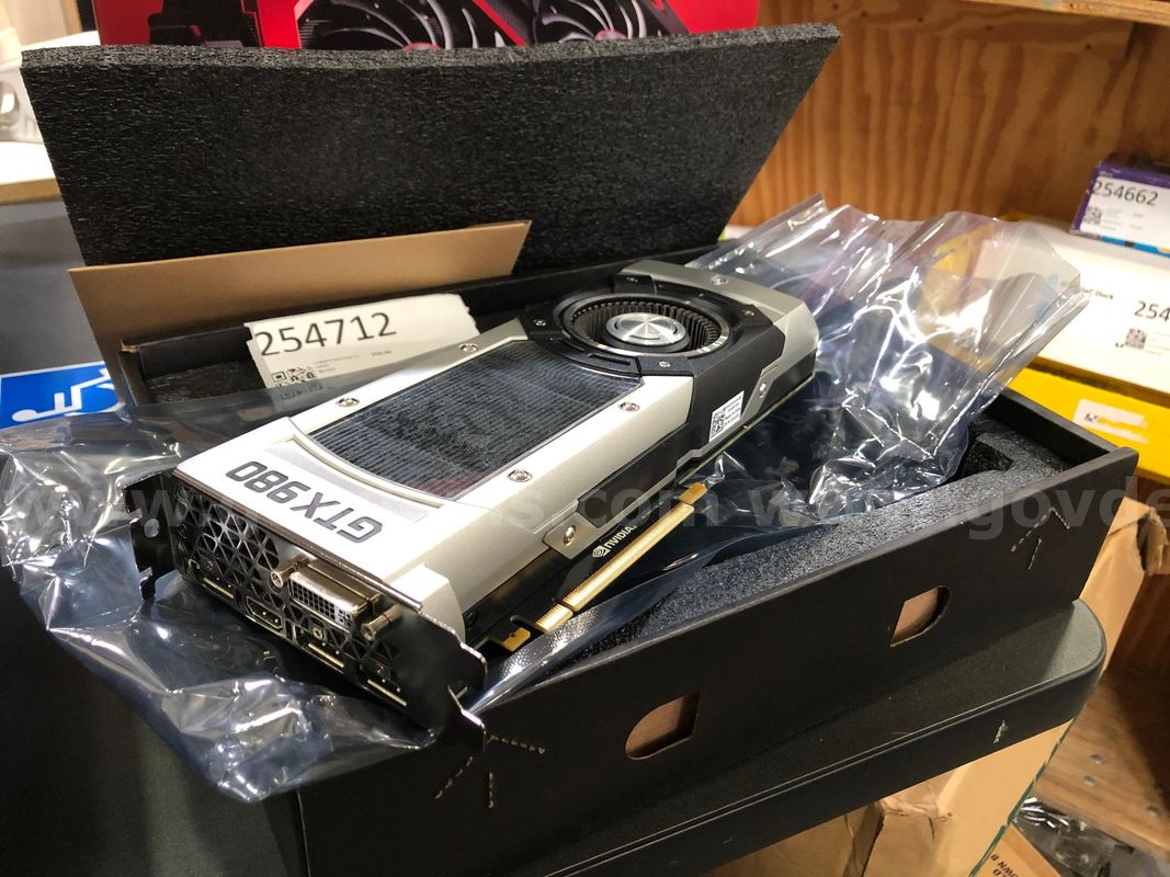 COMPUTER PARTS: GRAPHICS CARD, 4GB, GDDR5