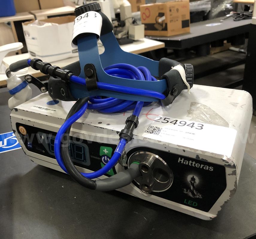 Surgical Light: Led Fiber Optic W/ Headlamp