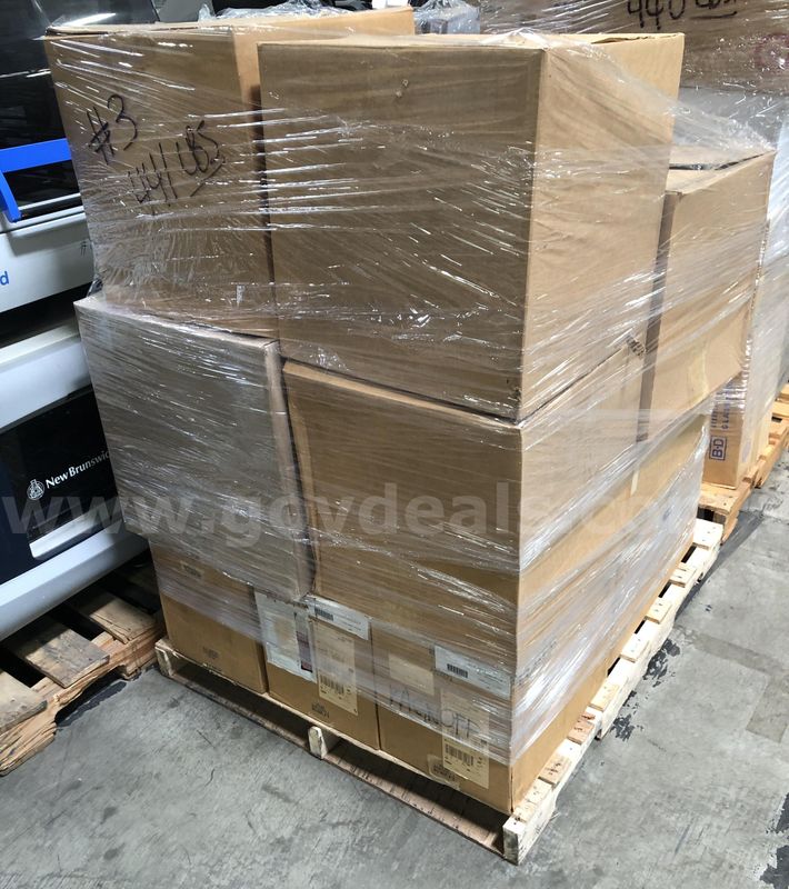 GLASSWARE SET: ASSORTED LAB, PALLET LOT