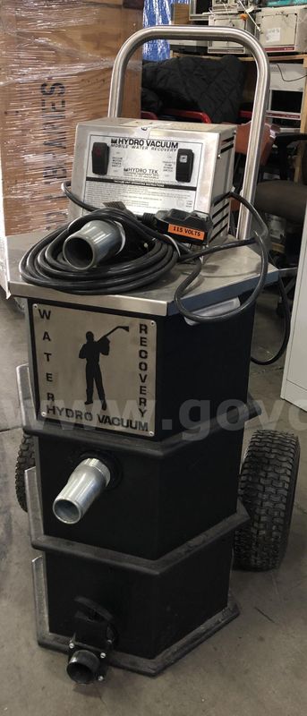 VACUUM CLEANER: WET/ DRY, INDUSTRIAL