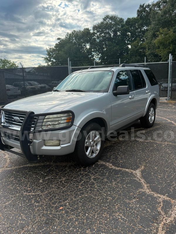 2010 Ford Explorer