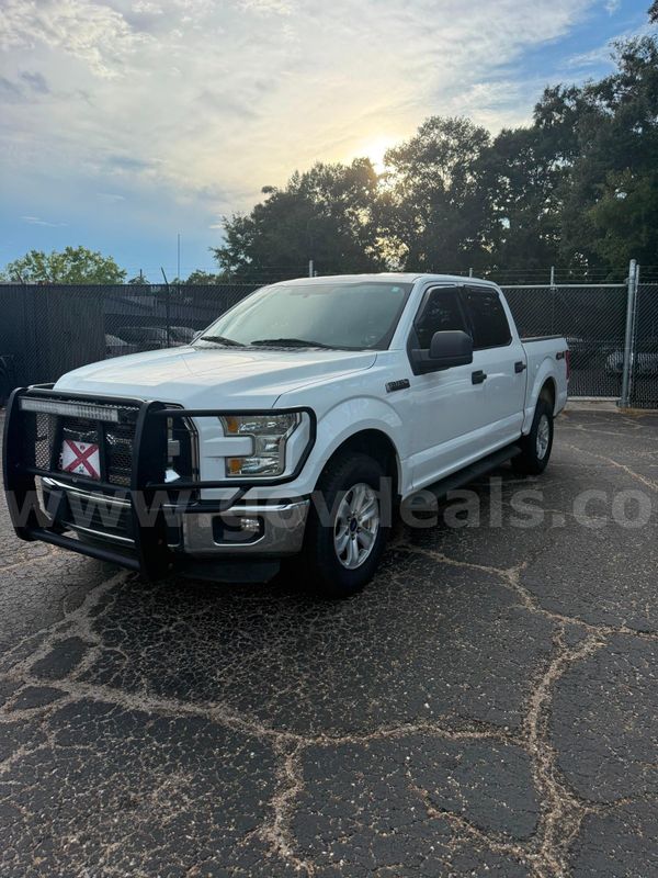 2015 Ford F-150 XLT SuperCrew 5.5-ft. Bed 4WD