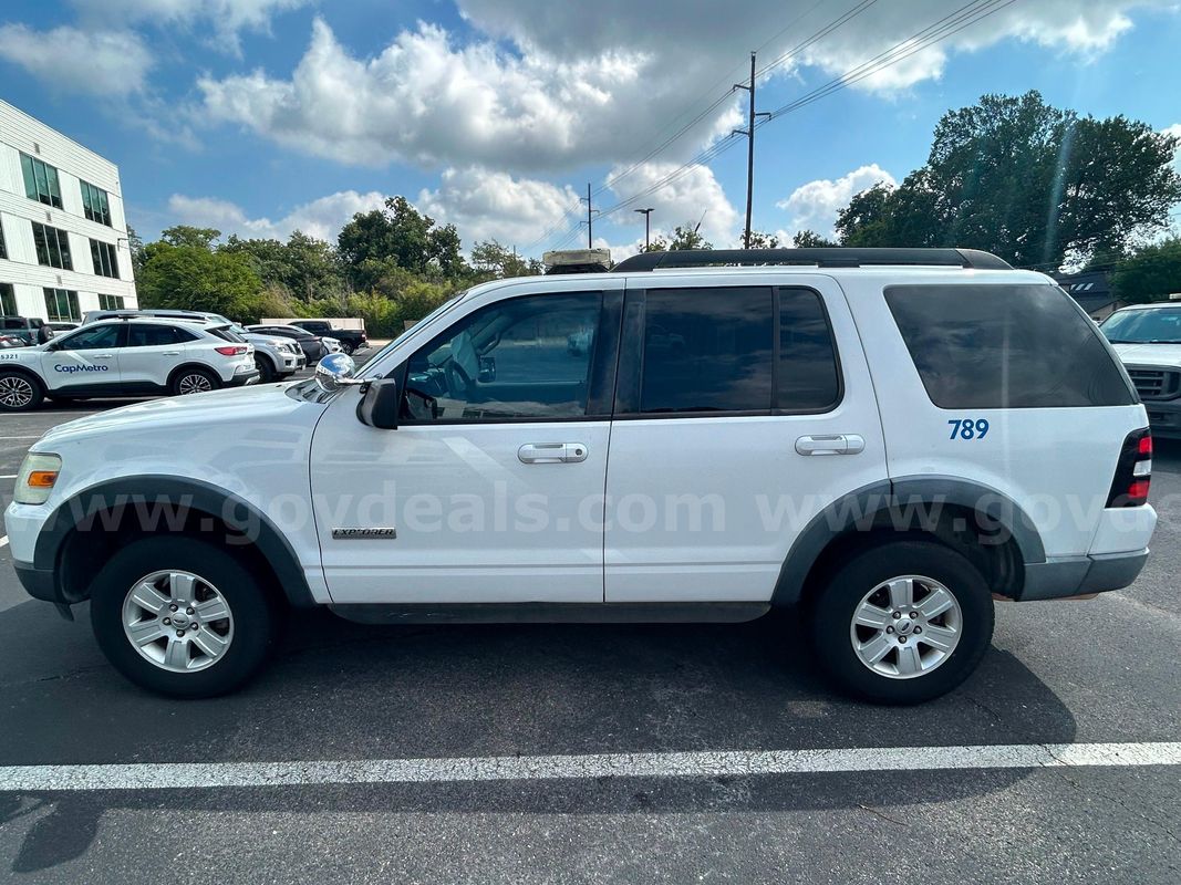2007 FORD EXPLORER (Unit 789)