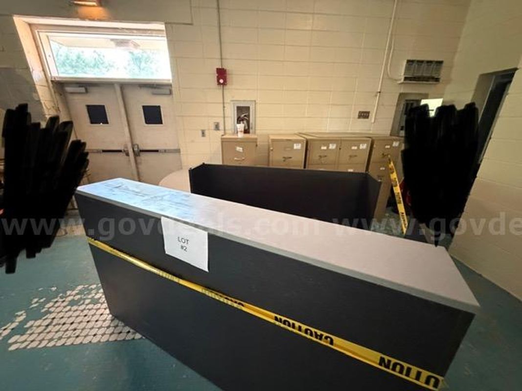 File Cabinets, Desk