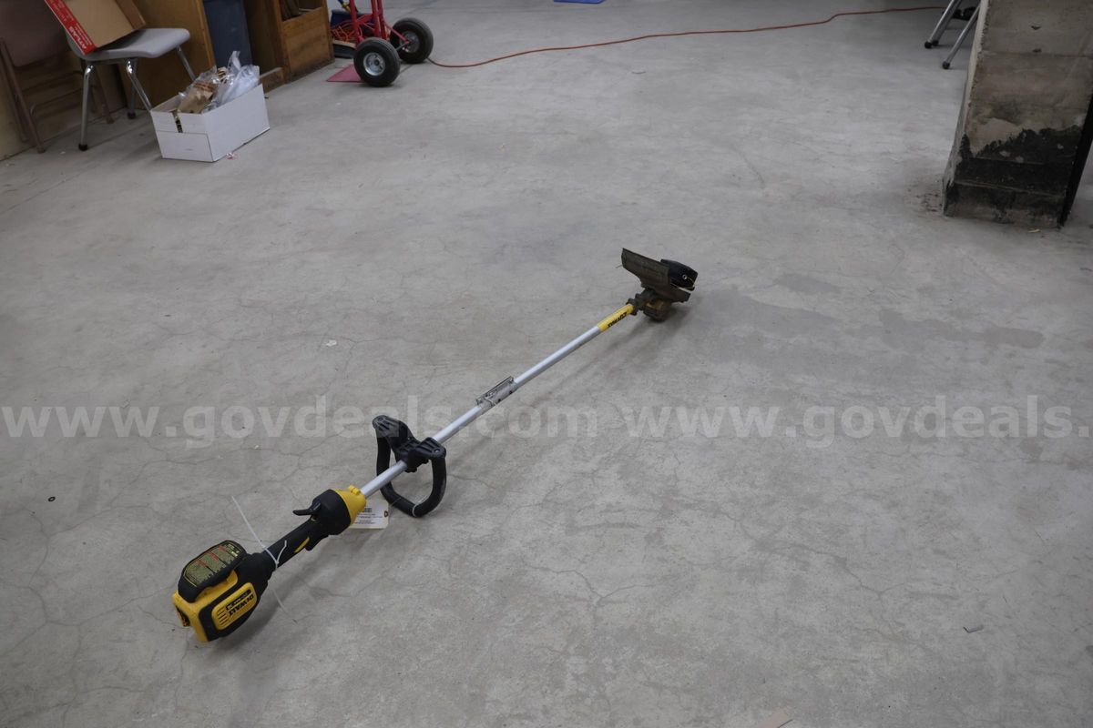 DeWalt Weed Eater