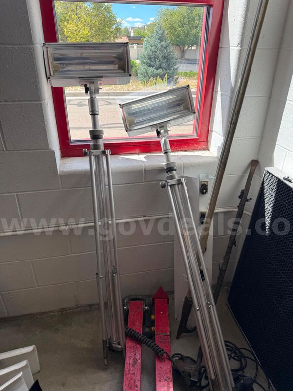 TriPod Lights (corded)