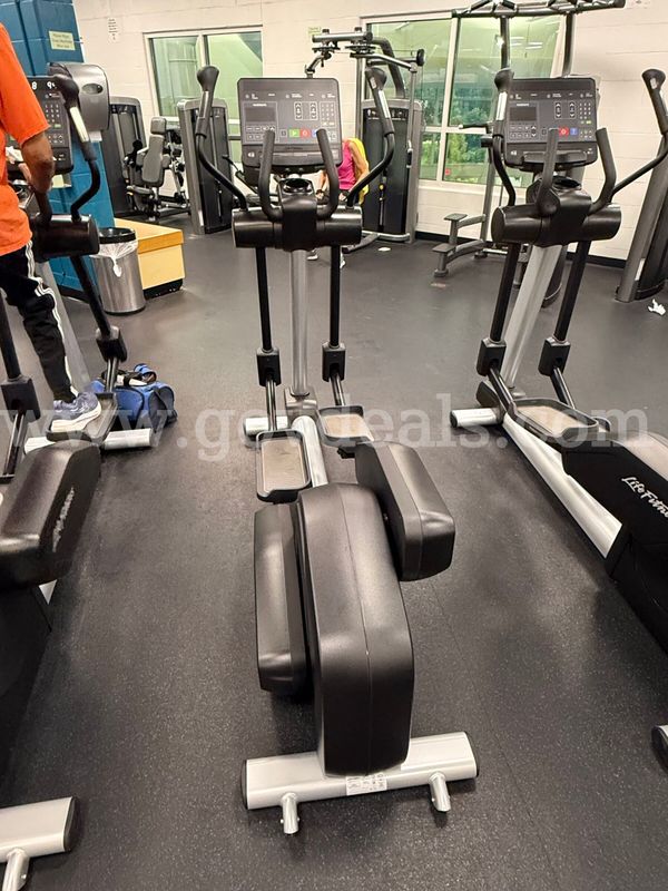 Life Fitness INX Elliptical