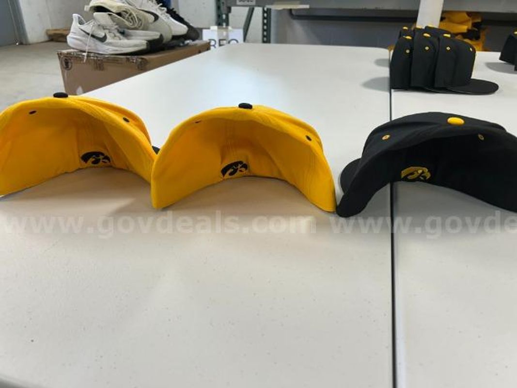 Lot of 3, Nike "U of I" True Baseball Hat, Black and Gold in color size,