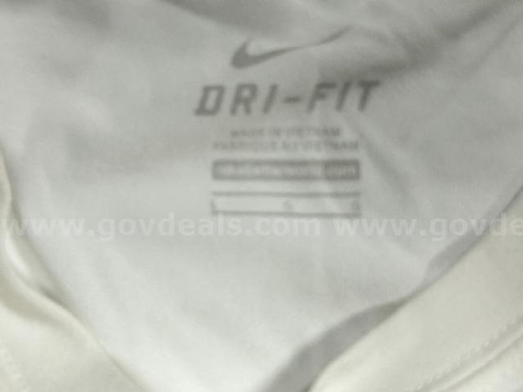 Lot of 4, Nike shirts, Various styles, colors and sizes: S,L,XL