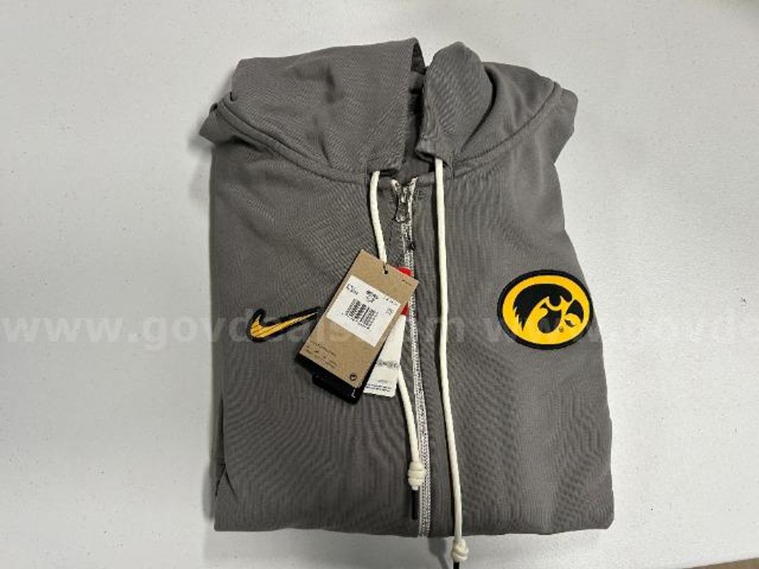 Lot of 1, Nike Full Zip hooded Jacket. Grey in color. Size: 3XL