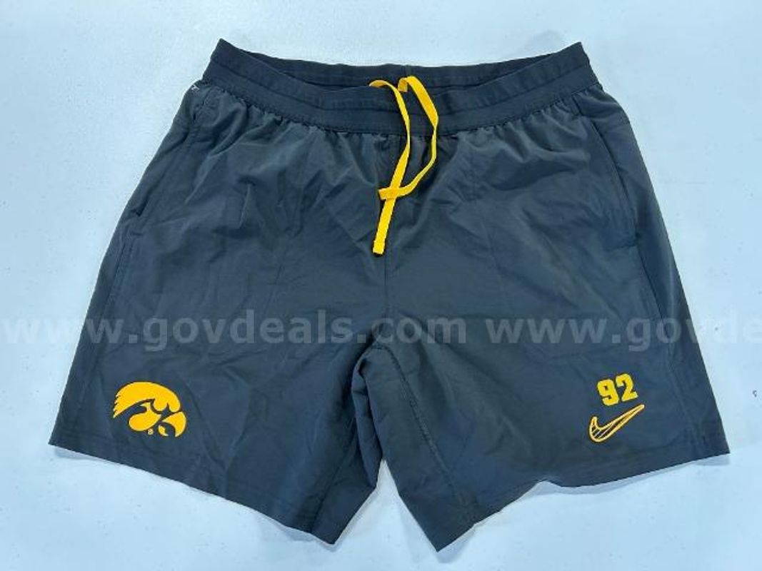 Lot of 4, Nike Dri-Fit "U of I" Shorts. Black in color. Size: XL