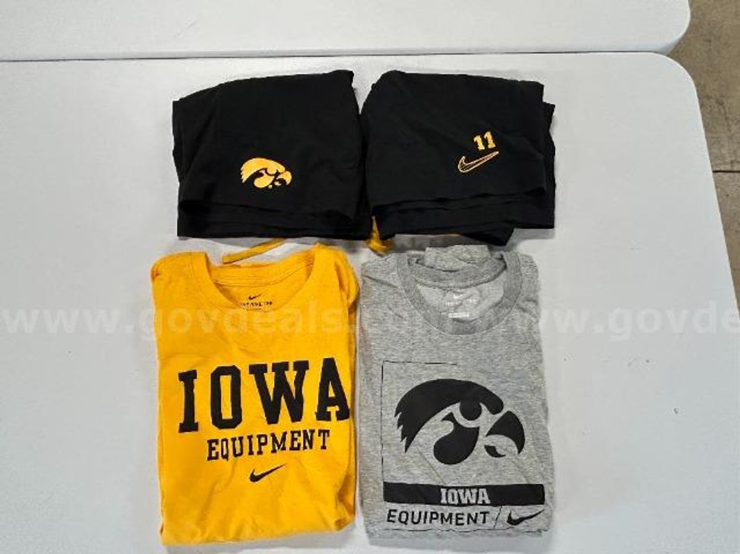 Lot of 4, Nike Dri-Fit "U of I" Shorts, Dri-Fit Tee. Various sizes, colors