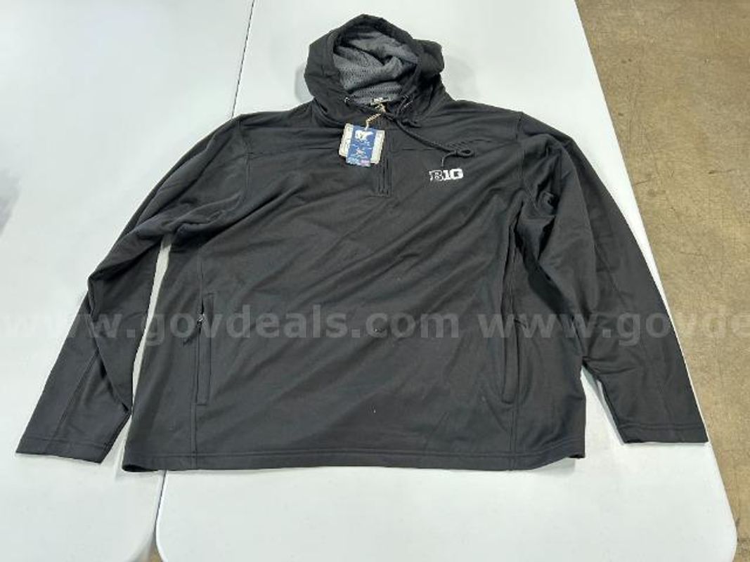 Lot of 2, White Bear Clothing, 1/4 Zip Pullover. Black in color. Size: 3XL