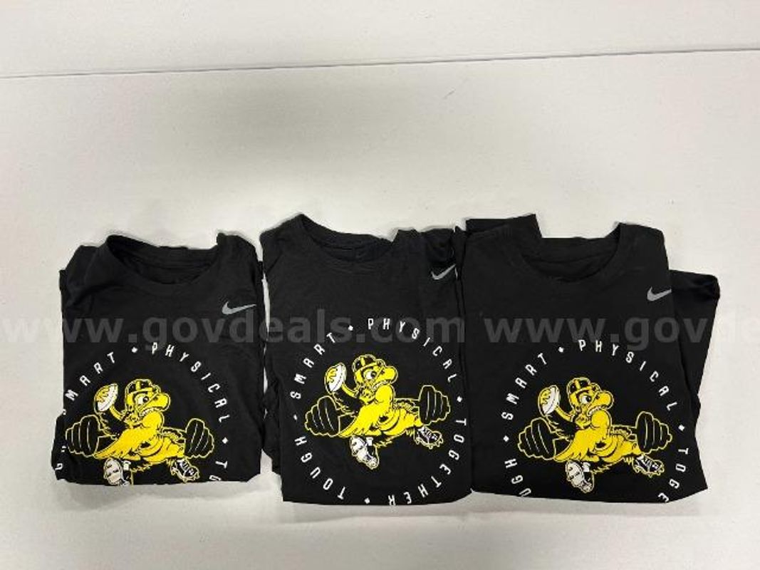 Lot of 3, Nike Dri-Fit Tee, Black in color, Size: M,L,XL