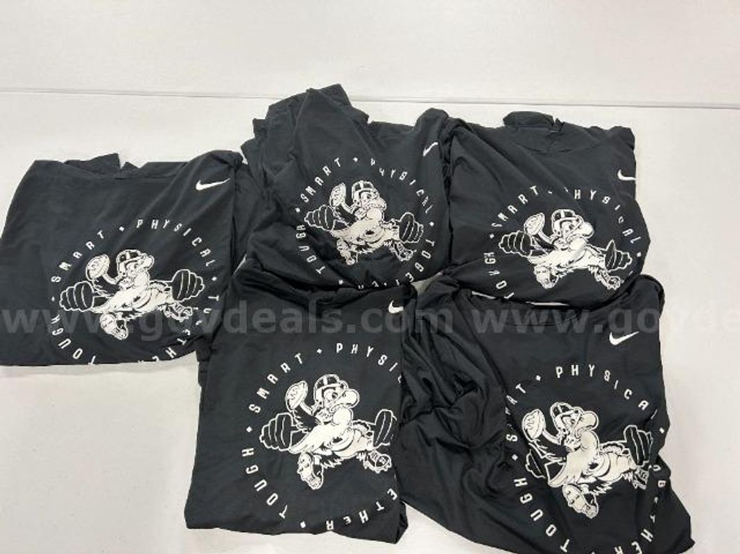 Lot of 5, Nike Pro Dri-Fit hood Shirts, Size: M, L, XXL