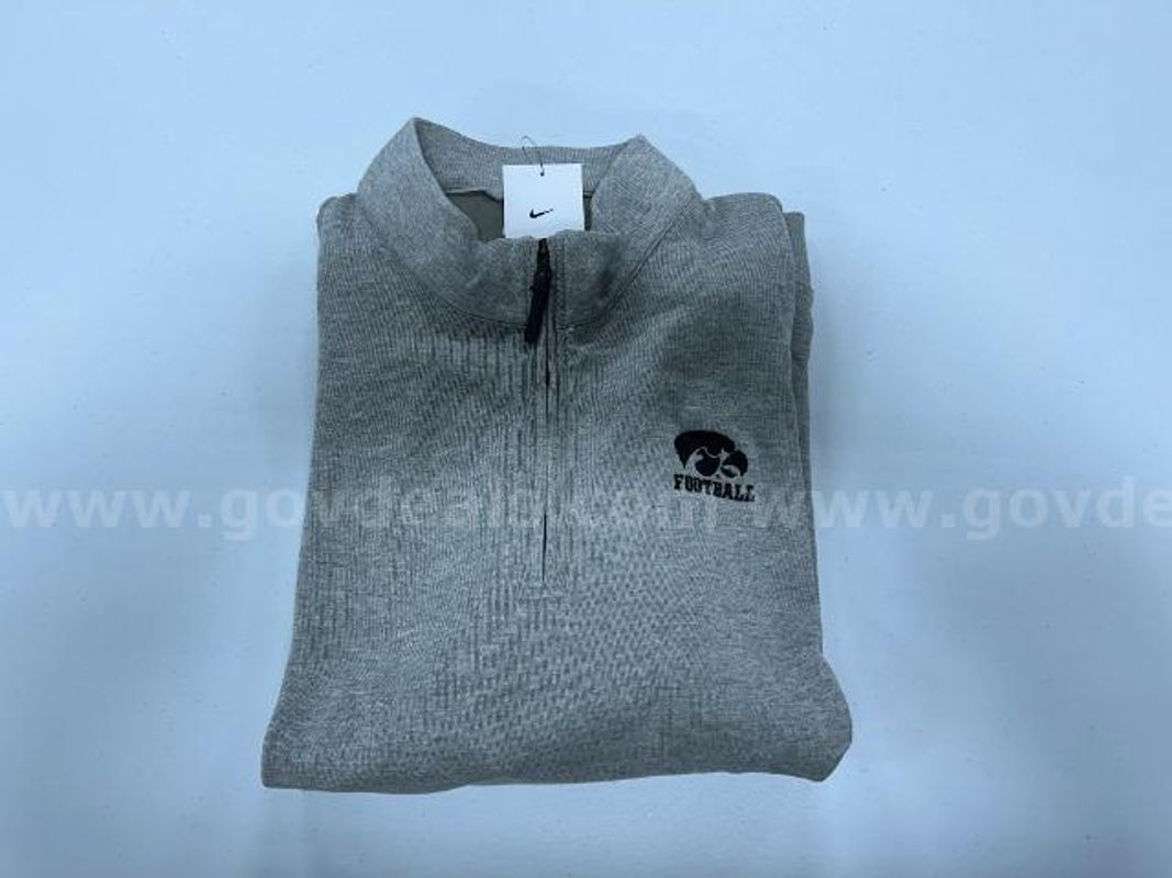 Lot of 1, Nike Player 1/2 zip Pullover,"U of I Football" Grey in color, 4XL