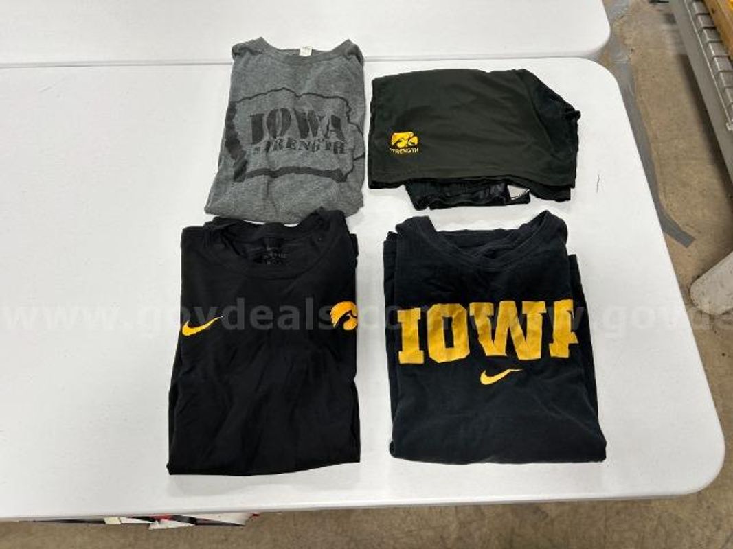 Lot of 4, Nike Various Styles, Colors, Size: XL