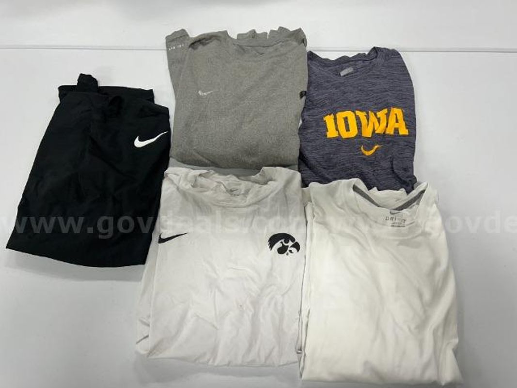 Lot of 5, Nike Dri-Fit, Various Styles and Colors. Size: XL