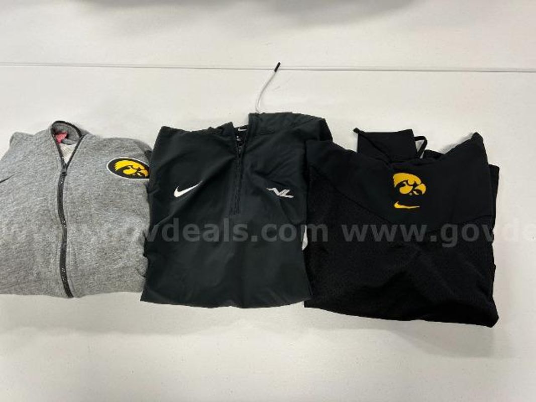 Lot of 3, Nike Various Styles and Colors. Size: XXL