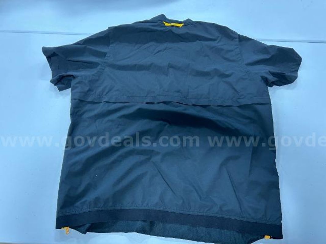 Lot of 4, Nike Pullovers, Various Styles and Colors, Size: XXL