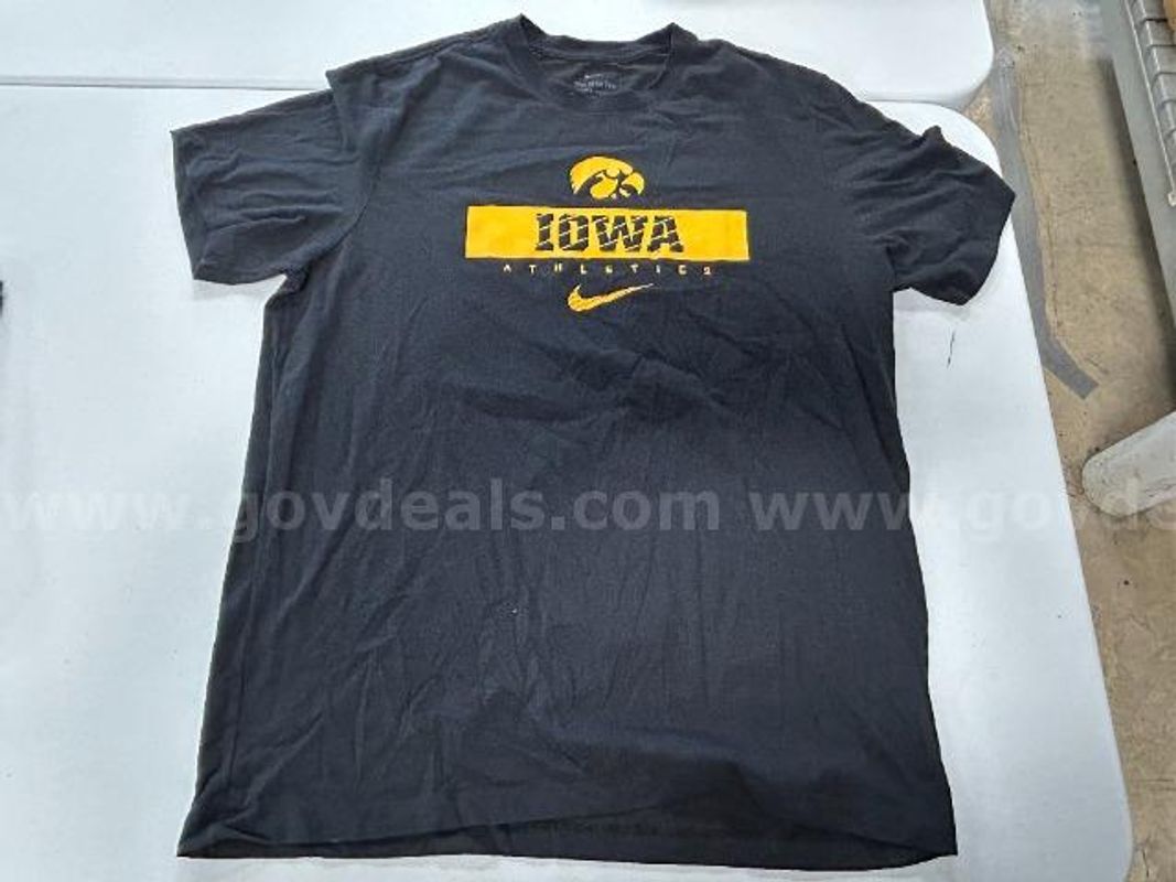 Lot of 8, Nike "U of I" Tee/Shorts. Black in color. Size: XL