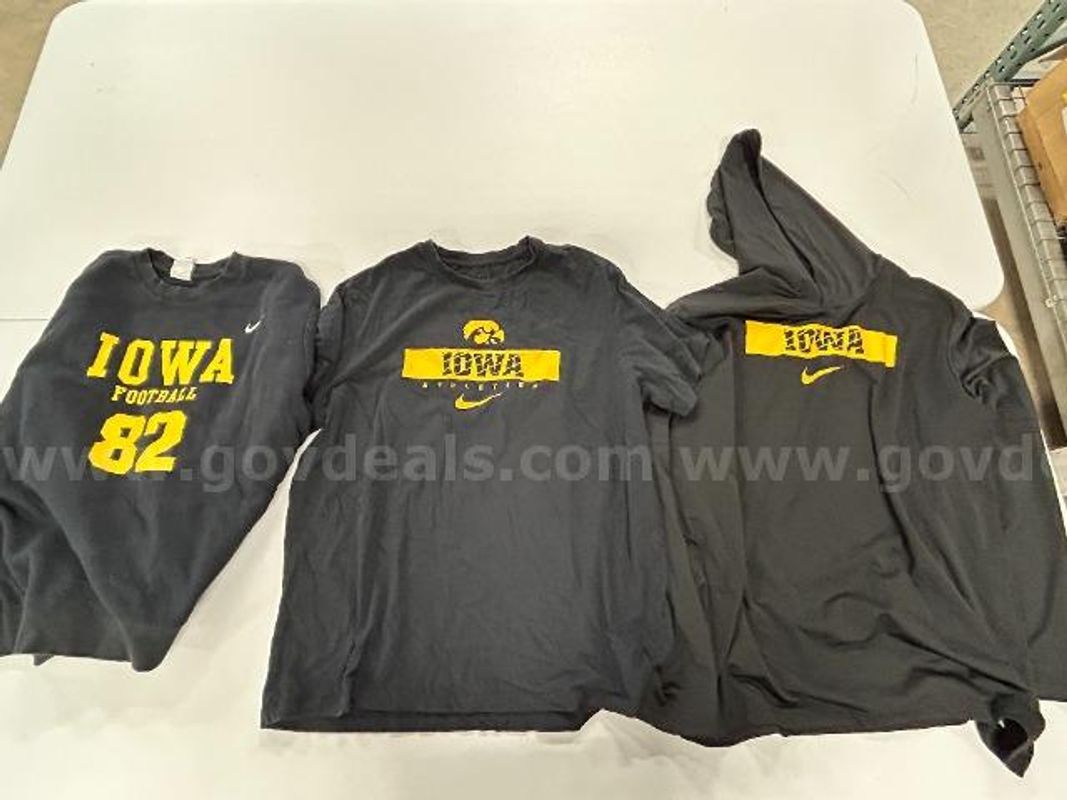 Lot 5, Nike "U of I" Shirts Various styles and sizes