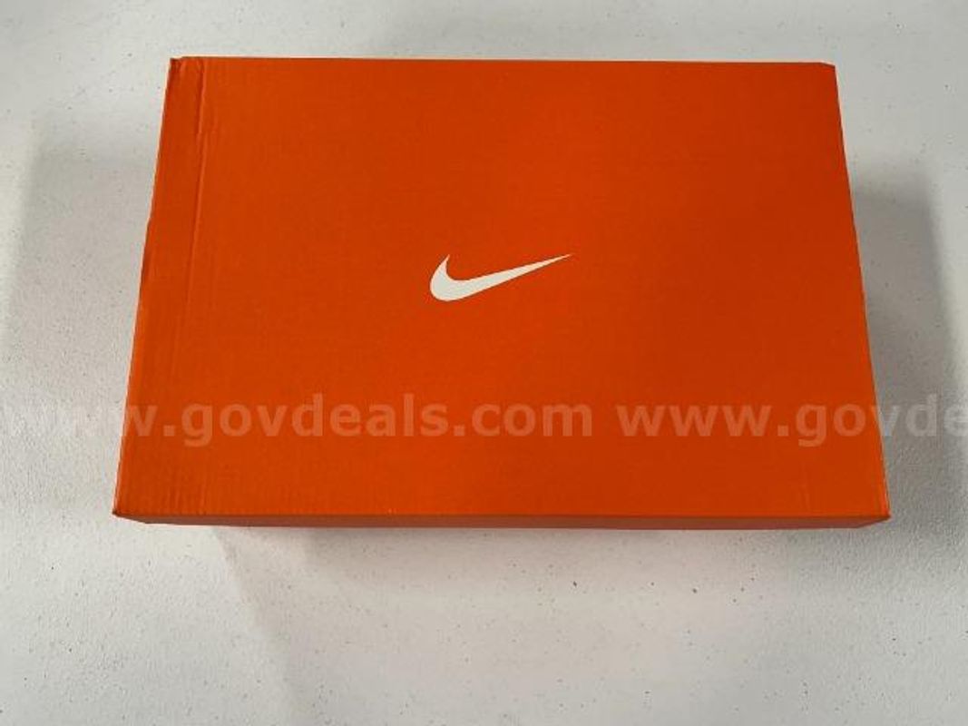 Lot of 1, Nike Air Zoom Pegasus 38 TB, White in color. Size: 10
