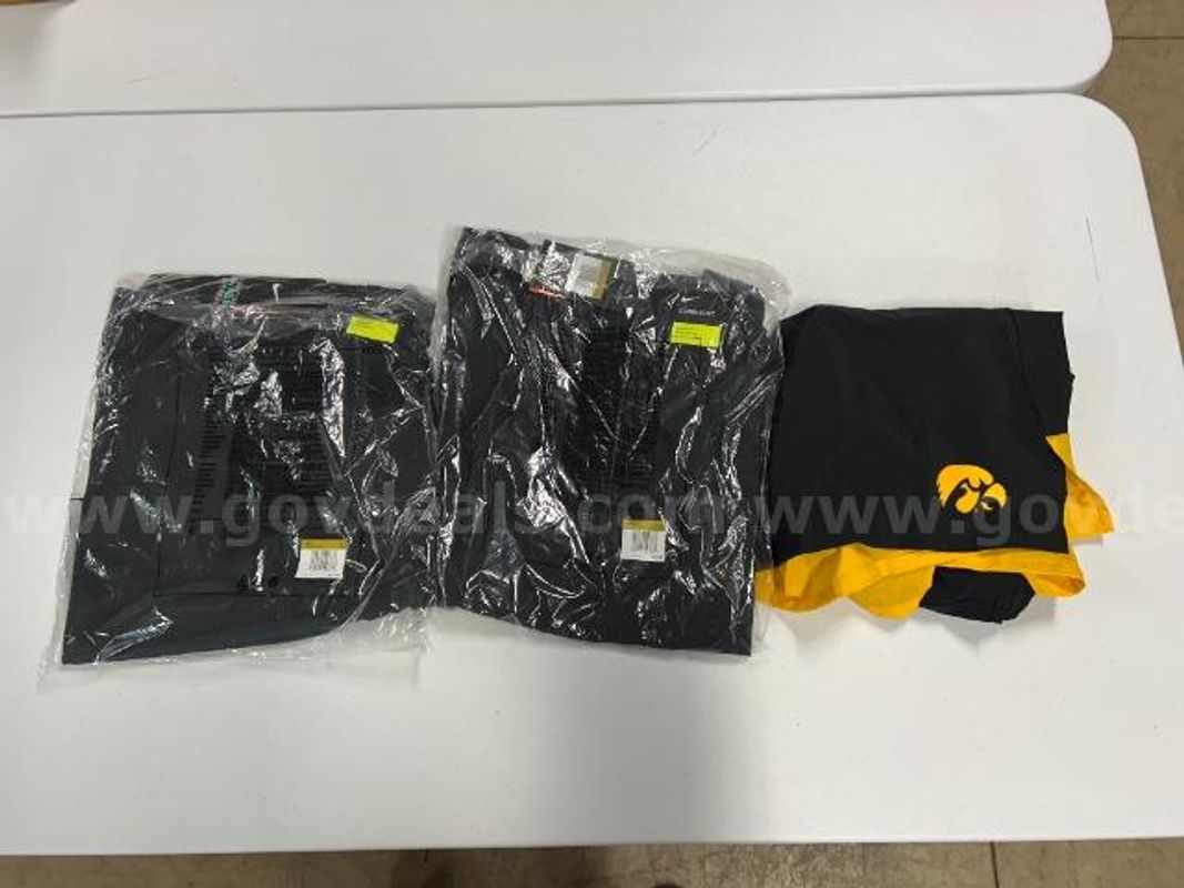 Lot of 3, Lot of 3, Nike "U of I" Flex Shorts, Black in color. Size: 4XL