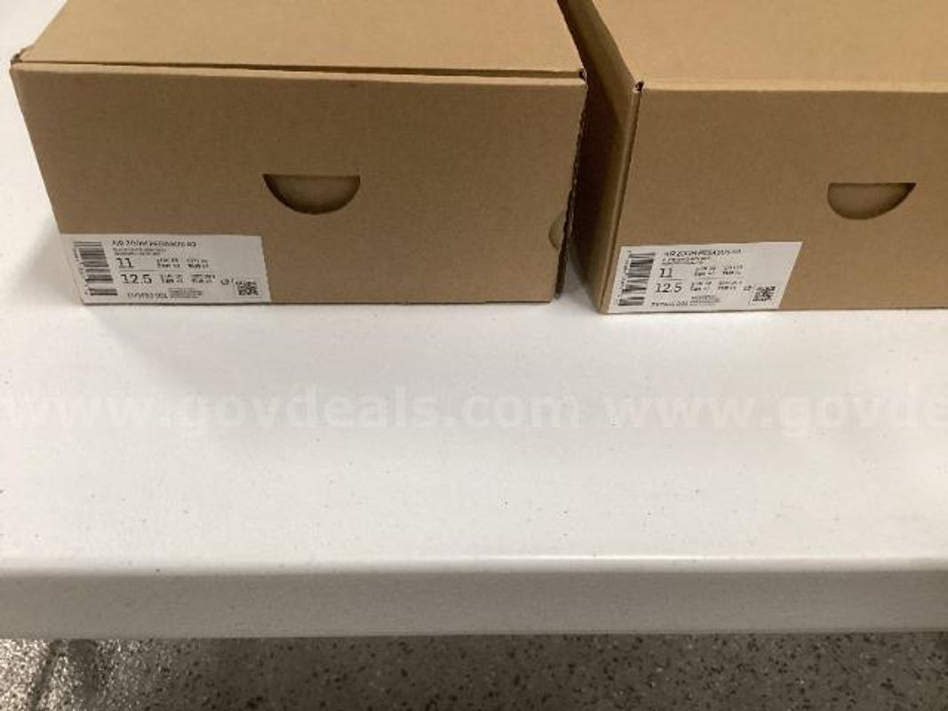 2 Nike Air Zoom Pegasus 40 Shoes