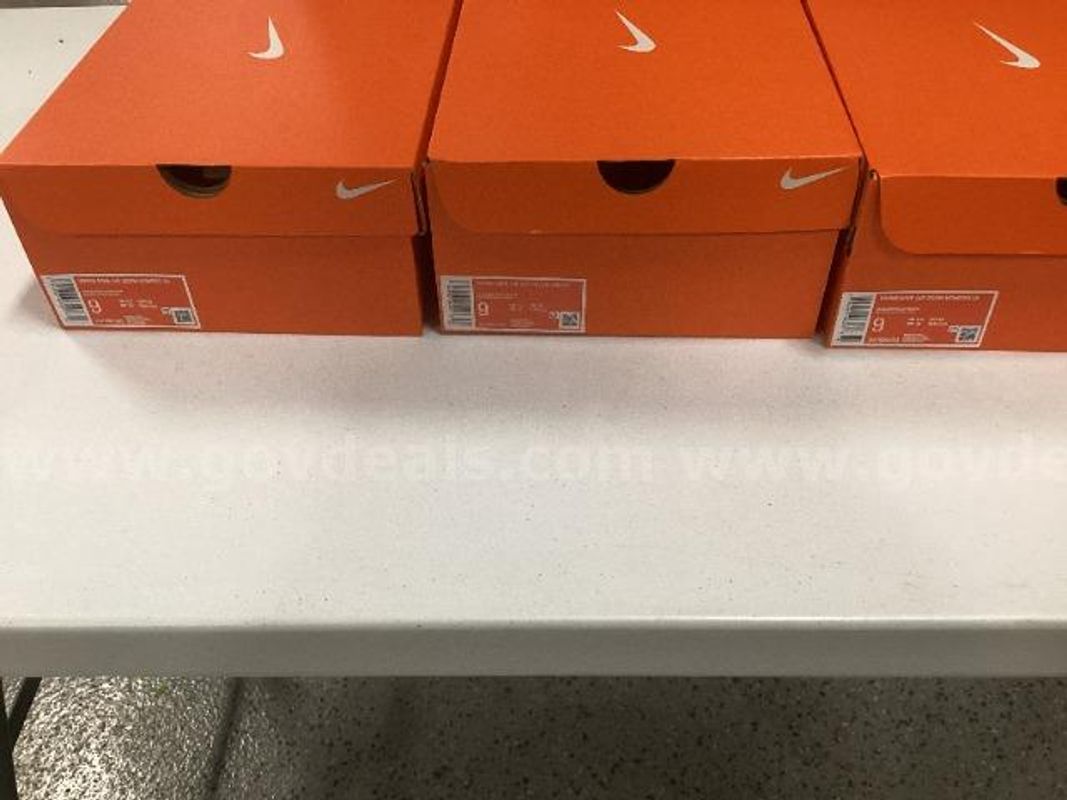 Lot of 3 Women’s Nike Air Zoom Vomero 16 Shoes