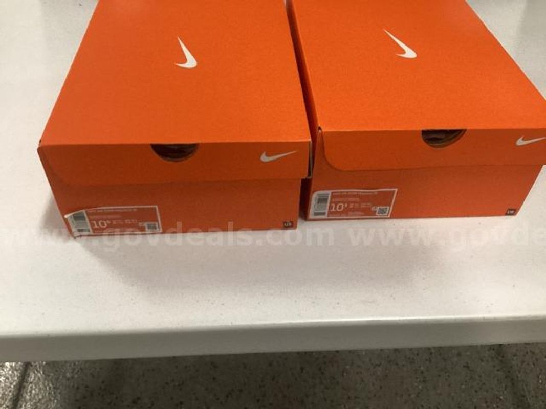 2 Nike Air Zoom Pegasus 39 Shoes