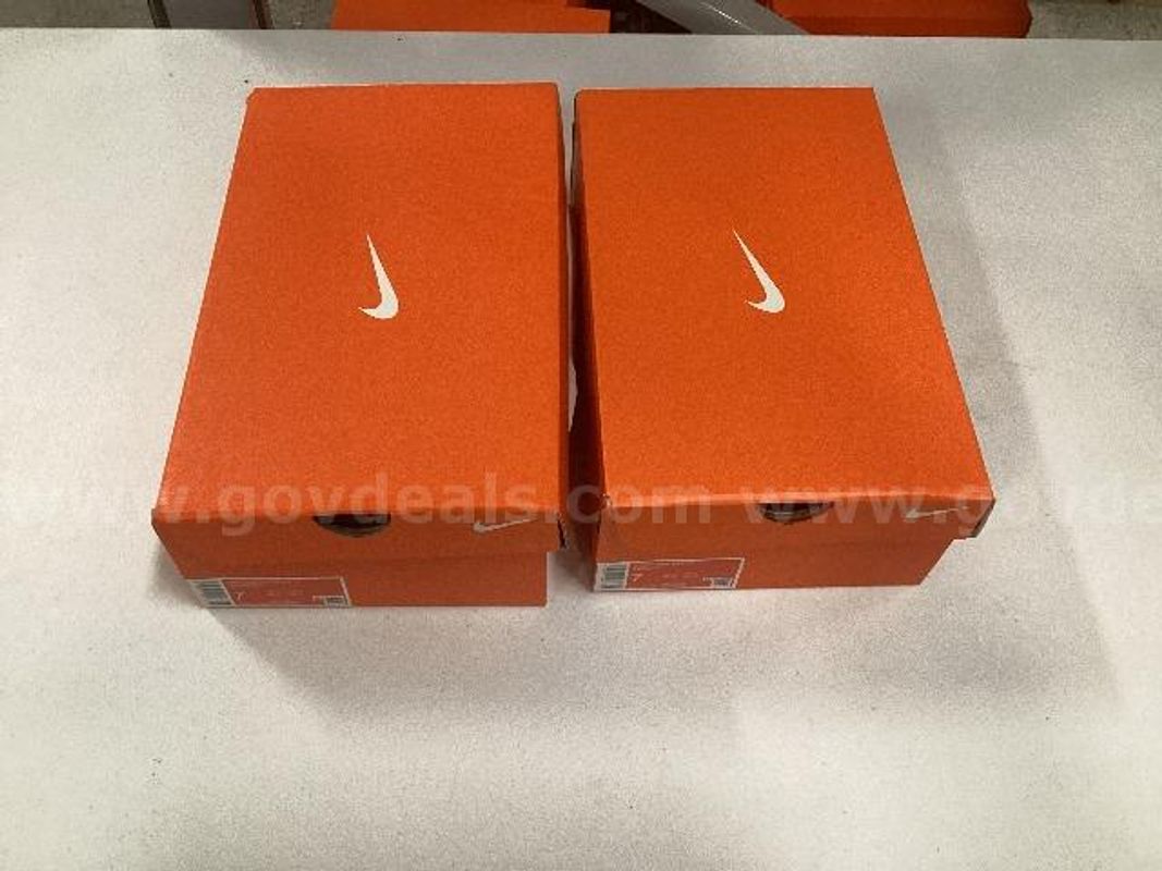 2 Nike Free Metcon 6 Shoes