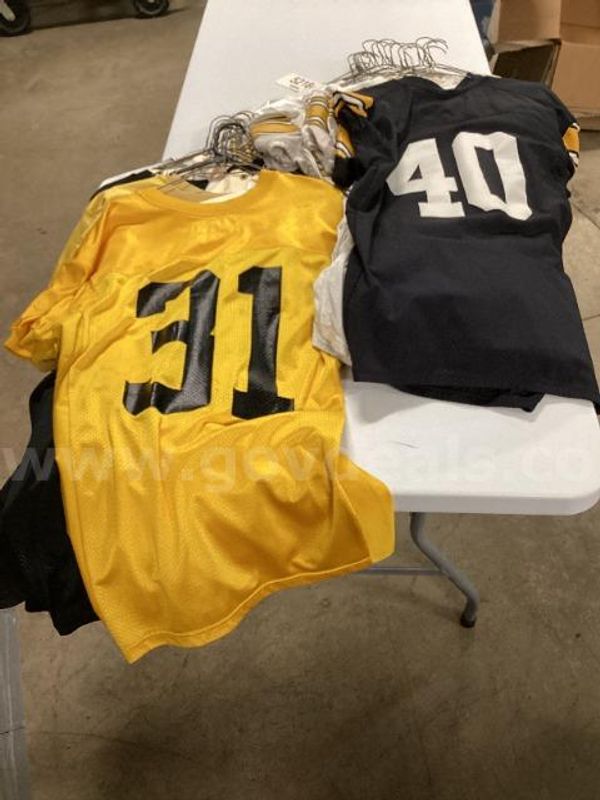 34 Various Colors Iowa Football Practice Jerseys