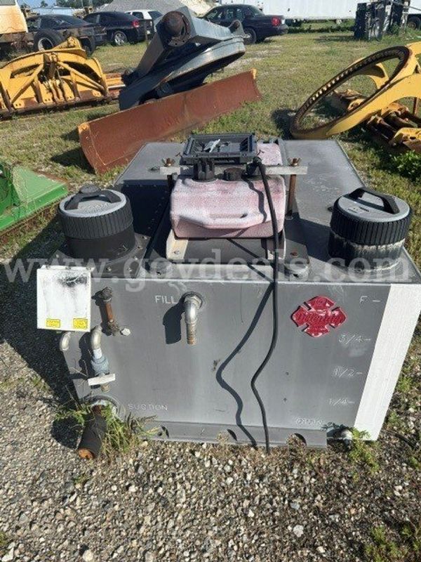 2008 Poly Tank 300-gallon water tank with a 10-gallong foam integrated inside
