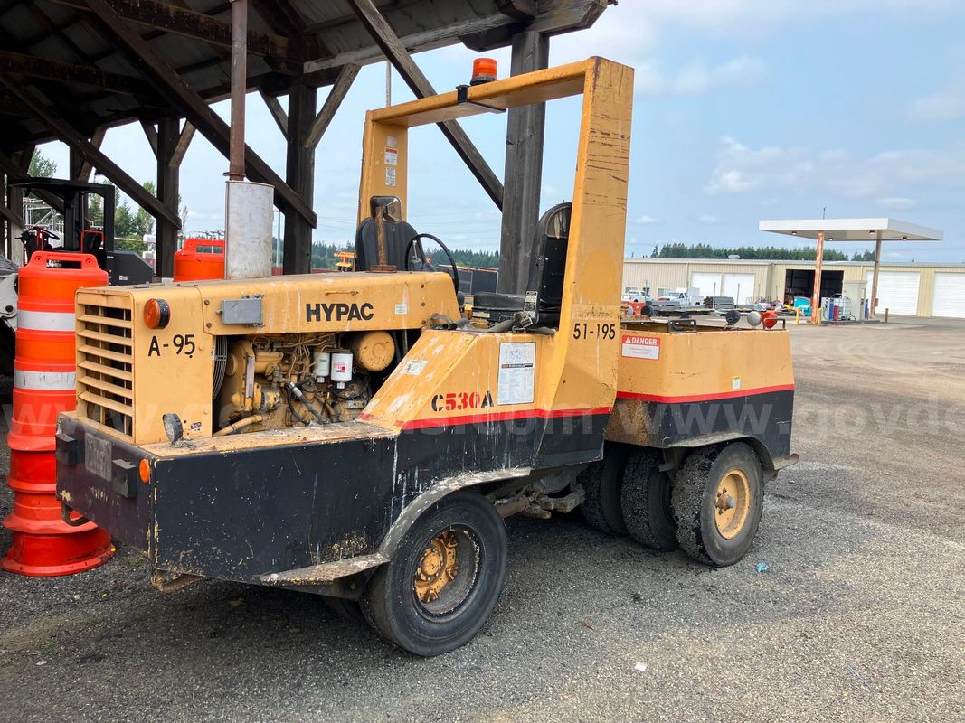 1995 HYPAC C530A 9-WHEEL COMPACTOR