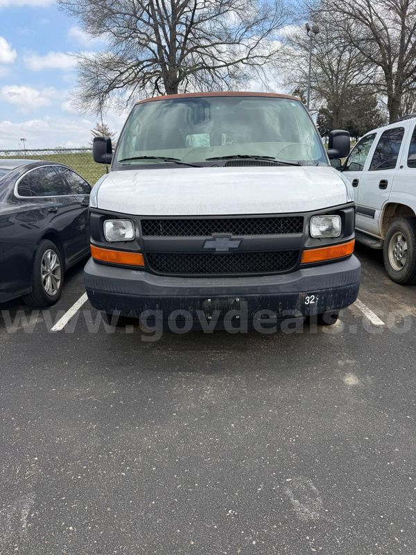 MSU VEH# 329 2007 Chevrolet Express