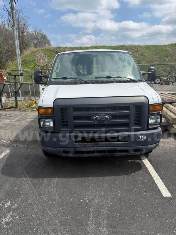 MSU VEH# 738 - 2013 Ford Econoline
