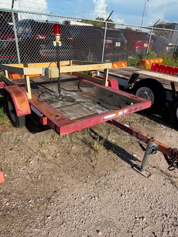 8 ft. tilt deck trailer