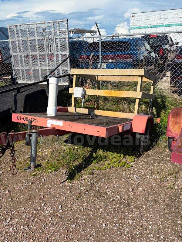 8 ft. tilt deck trailer