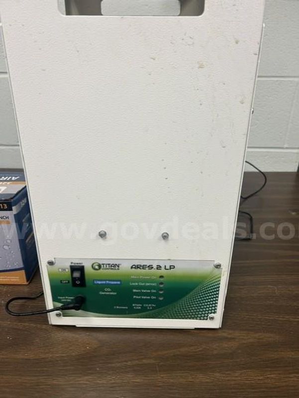 Co2 Generator, Air Pump, Heater