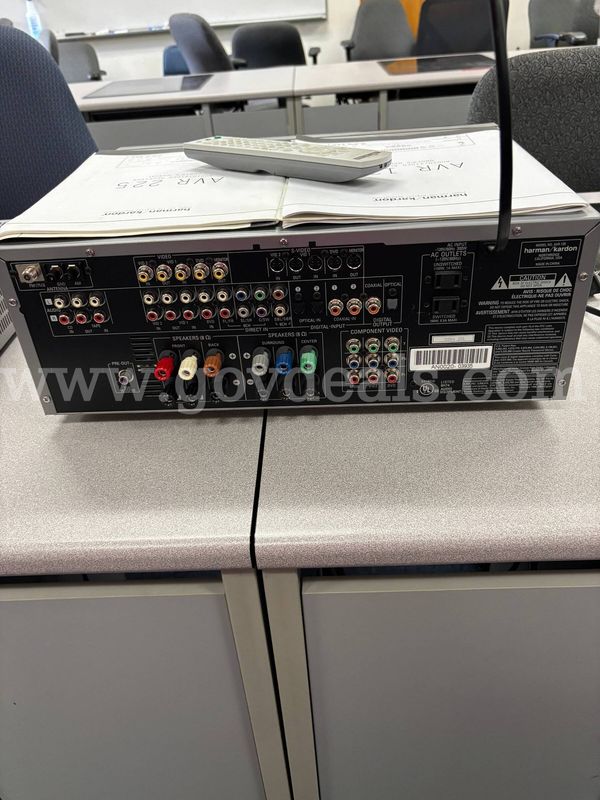 AVR 135 Audio/Video Receiver