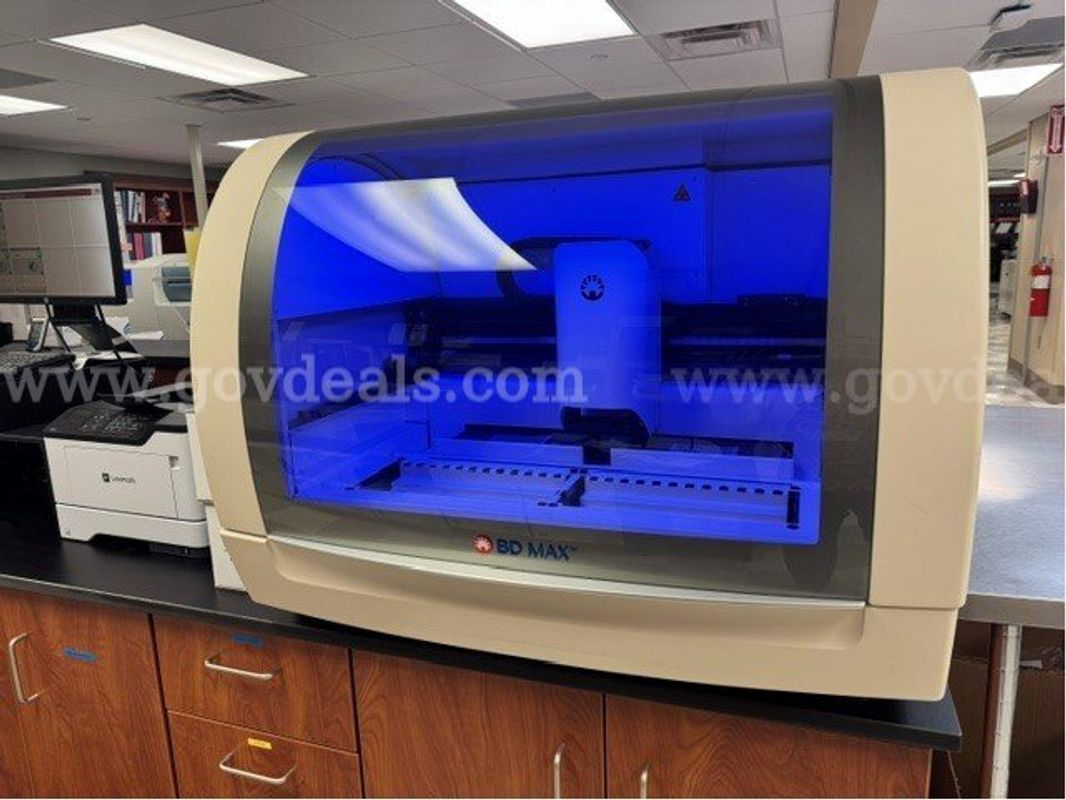 Molecular Analyzer