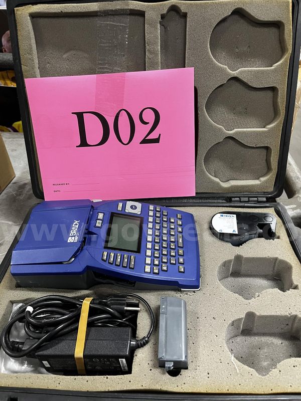 **** Brady Bmp-51 Label Printer With Case **** (I)