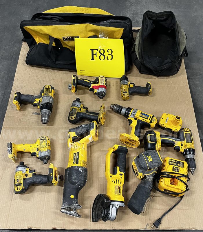 **** Assorted Dewalt Power Tools And Tool Bags (1 Pallet) (I) ****