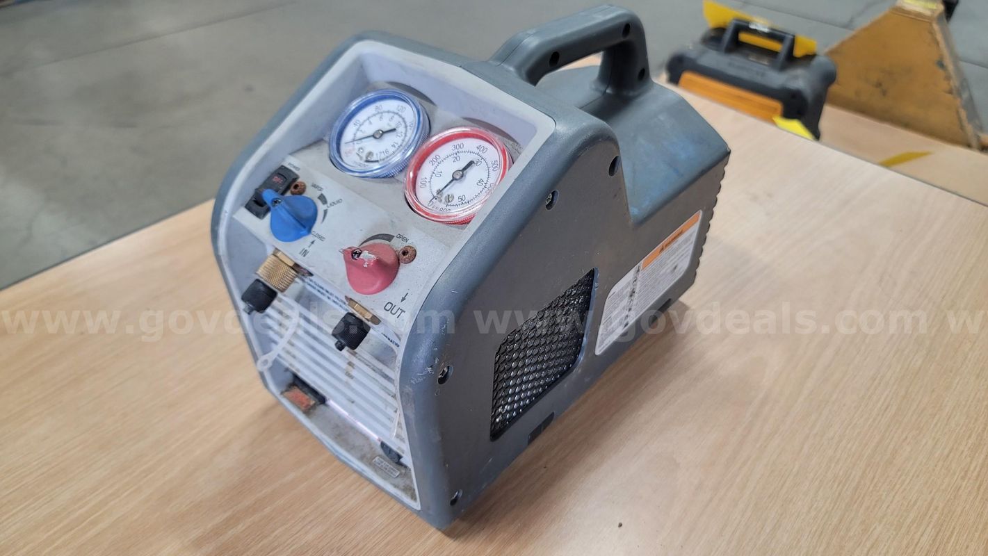 **** Robinar Commercial Refrigerant Recovery Equipment (I)****