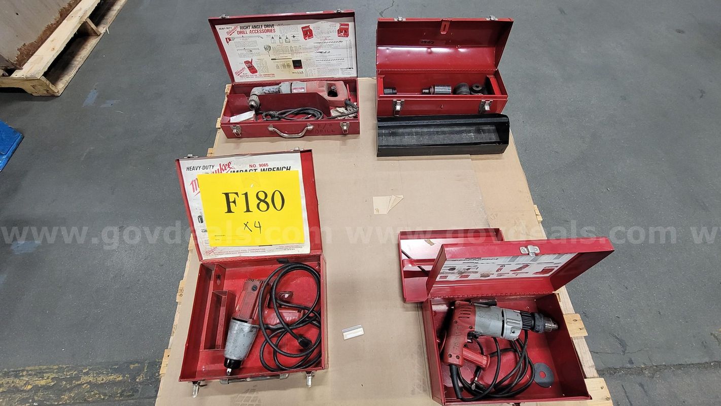 **** Assorted Milwaukee Heavy Duty Tools **** (I)