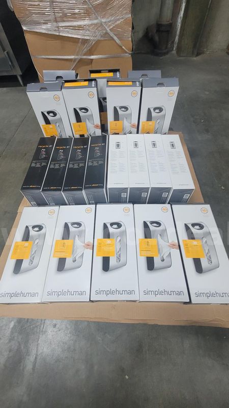 **** SIMPLEHUMAN WALLMOUNT GROCERY BAG DISPENSER X20 UNITS **** (I)