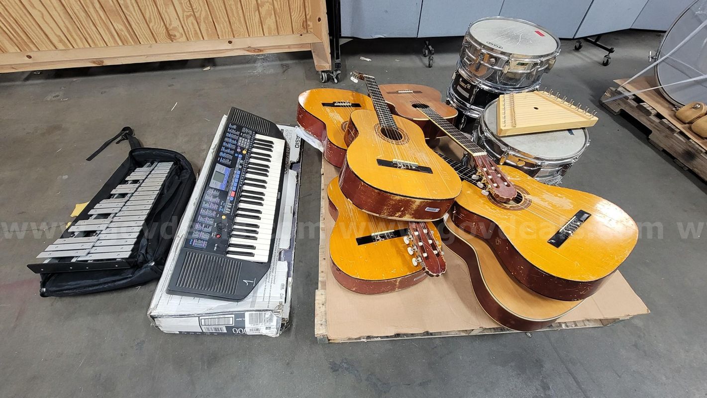 **** Assorted Musical Instruments **** (I)