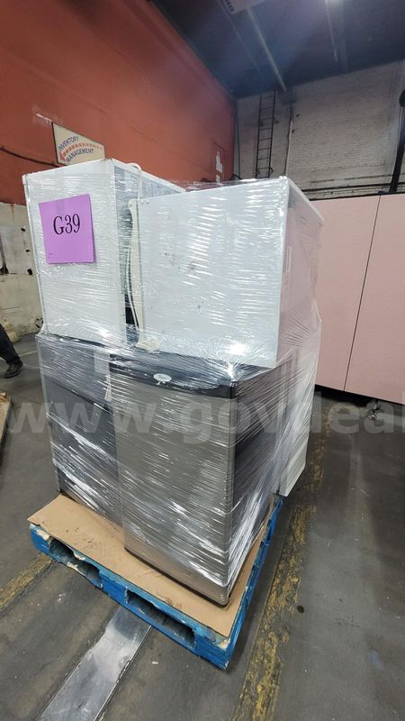 **** Assorted Home Refrigerator **** (I)