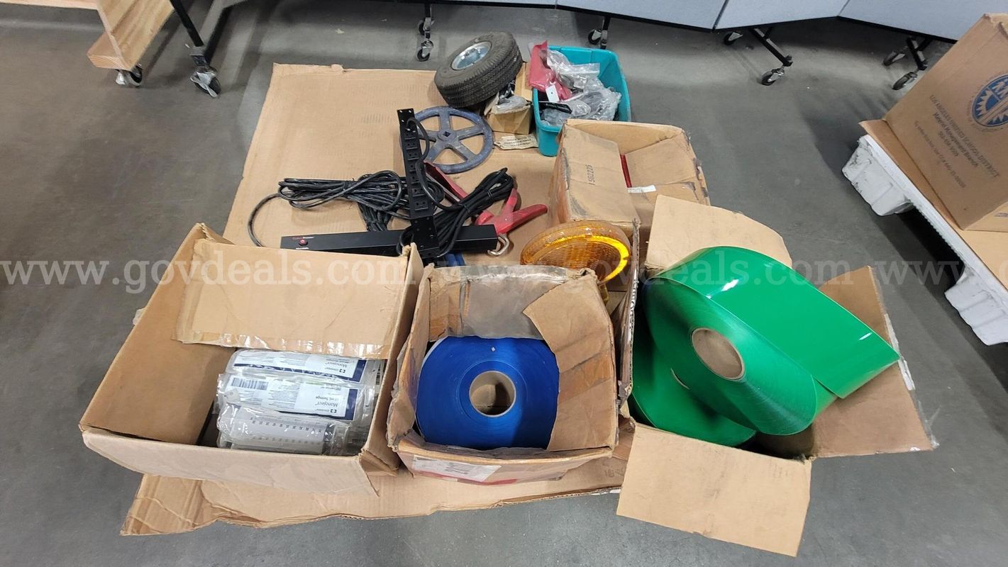 ****ASSORTED HARDWARE SUPPLIES VINYL SAFETY TAPE **** (I)